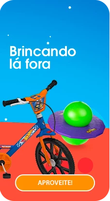 Brincando lá fora